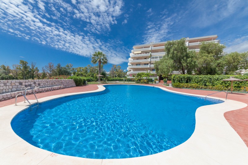 “Wow” apartment for sale in Campos de Guadalmina, Marbella